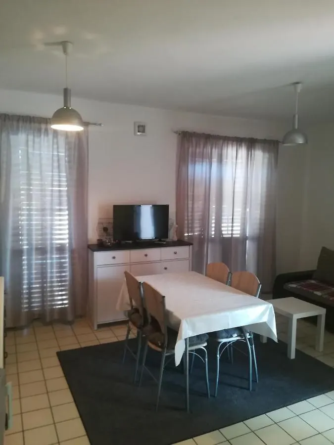 Apartments Eliva 우마그